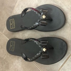 Kate Spade ♠️ black flip flops